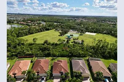 2536 Laurentina Ln, Cape Coral, FL 33909 - Photo 25