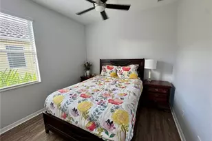 2536 Laurentina Ln, Cape Coral, FL 33909 - Photo 13