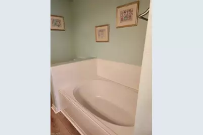 7915 Preserve Cir #222, Naples, FL 34119 - Photo 5