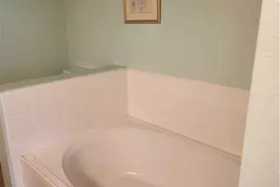 7915 Preserve Cir, Naples, FL 34119 - Photo 5