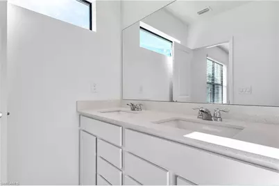 1426 Weeping Willow Ct, Cape Coral, FL 33909 - Photo 11