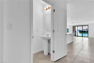 1426 Weeping Willow Ct, Cape Coral, FL 33909 - Photo 3