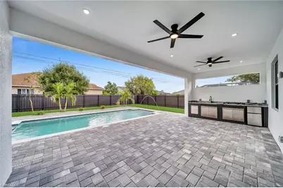 805 SW 10th Pl, Cape Coral, FL 33991 - Photo 37