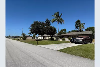 118 SW 31st Ter, Cape Coral, FL 33914 - Photo 5