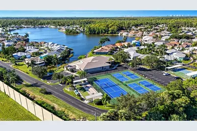 10733 Rio Mar Cir, Estero, FL 33928 - Photo 27