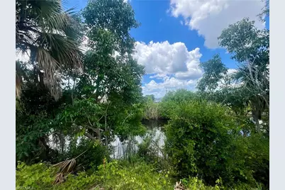 530 NW 18th Pl, Cape Coral, FL 33993 - Photo 1