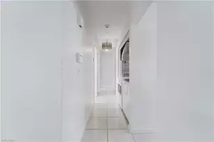 4056 S Edgewater Cir, Labelle, FL 33935 - Photo 15