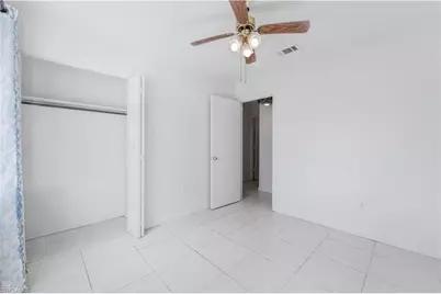 4056 S Edgewater Cir, Labelle, FL 33935 - Photo 19
