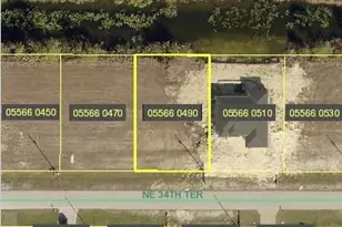 826 NE 32nd Ln, Cape Coral, FL 33909 - Photo 1