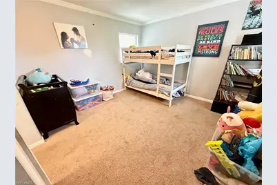 320 Hollywood St, Lehigh Acres, FL 33936 - Photo 25