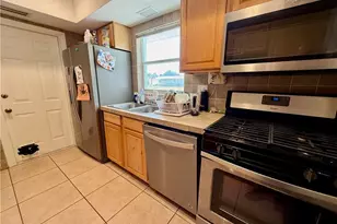 320 Hollywood St, Lehigh Acres, FL 33936 - Photo 15