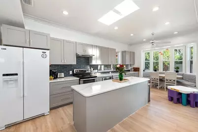 729 Dean Way, Fort Myers, FL 33919 - Photo 7