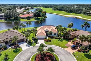 12570 Lake Run Dr, Fort Myers, FL 33913 - Photo 3