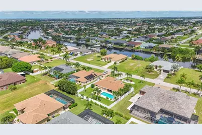 2734 SW 28th Ave, Cape Coral, FL 33914 - Photo 37