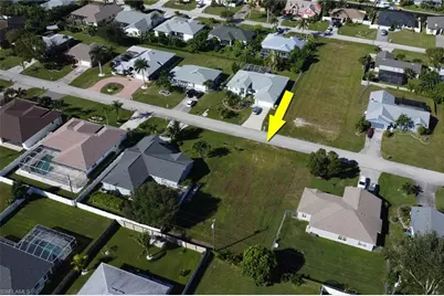 2143 SE 18th Pl, Cape Coral, FL 33990 - Photo 5