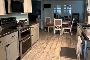 81 Sun Cir, Fort Myers, FL 33905 - Photo 5