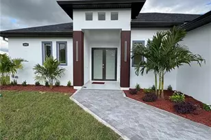 1047 Norton Ave S, Lehigh Acres, FL 33974 - Photo 3