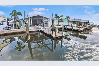 3820 Coconut Dr, Saint James City, FL 33956 - Photo 41