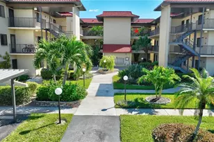 11110 Caravel Cir, Fort Myers, FL 33908 - Photo 5