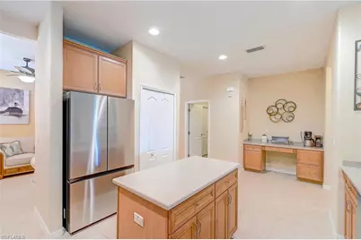 12036 Country Day Cir, Fort Myers, FL 33913 - Photo 9