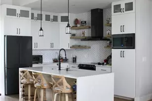 516 SW 27th Terrace, Cape Coral, FL 33914 - Photo 3