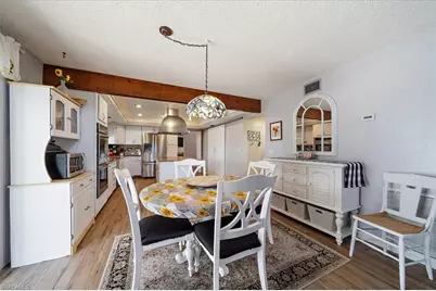 1008 SW 4th Pl, Cape Coral, FL 33991 - Photo 23