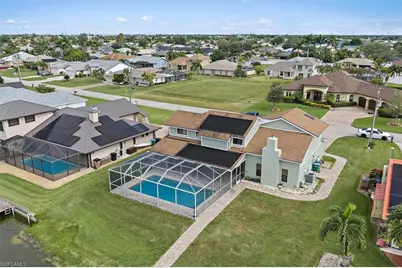 1008 SW 4th Pl, Cape Coral, FL 33991 - Photo 35