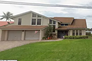 1008 SW 4th Pl, Cape Coral, FL 33991 - Photo 9