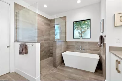 5139 Manor Ct, Cape Coral, FL 33904 - Photo 17