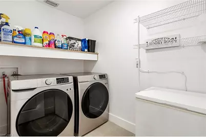 2809 NE 6th Pl, Cape Coral, FL 33909 - Photo 35