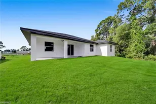 3210 30th St SW, Lehigh Acres, FL 33976 - Photo 5