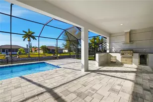 866 SW 18th St, Cape Coral, FL 33991 - Photo 9