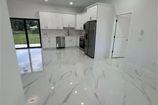 2517 54th St SW, Lehigh Acres, FL 33976 - Photo 7