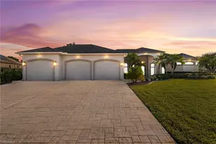 8230 Hunters Glen Cir, North Fort Myers, FL 33917 - Photo 1