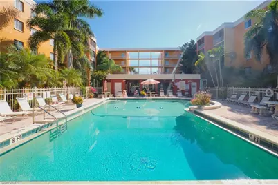 2366 E Mall Dr #519, Fort Myers, FL 33901 - Photo 3