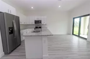 3032 W Briarwood Circle, Labelle, FL 33935 - Photo 5