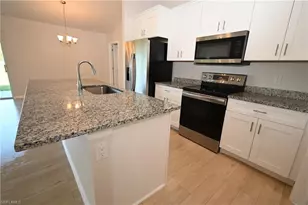 1914 NE 13th Pl, Cape Coral, FL 33909 - Photo 5