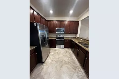 10201 Via Colomba Cir, Fort Myers, FL 33966 - Photo 3