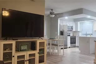 13539 Siesta Pines Ct, Fort Myers, FL 33908 - Photo 5