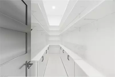 3219 White Blvd, Naples, FL 34117 - Photo 19