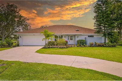 28211 Winthrop Cir, Bonita Springs, FL 34134 - Photo 3