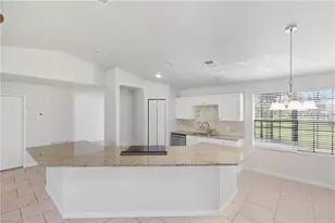 912 Lincoln Ave, Lehigh Acres, FL 33972 - Photo 9