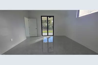 804 Calvin Ave, Lehigh Acres, FL 33972 - Photo 9