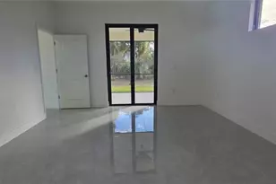 804 Calvin Ave, Lehigh Acres, FL 33972 - Photo 9