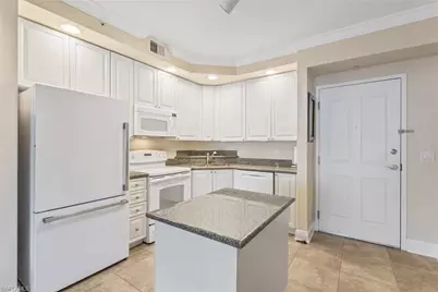 2825 Palm Beach Blvd #203, Fort Myers, FL 33916 - Photo 7