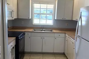 4118 33rd St SW, Lehigh Acres, FL 33976 - Photo 3