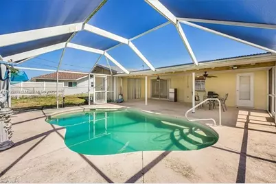 915 SE 20th St, Cape Coral, FL 33990 - Photo 3