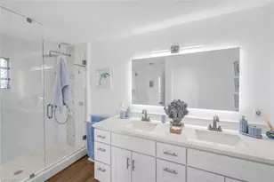 915 Pecten Ct, Sanibel, FL 33957 - Photo 31