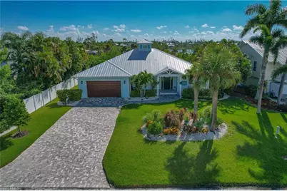 14390 Tamarac Dr, Bokeelia, FL 33922 - Photo 5