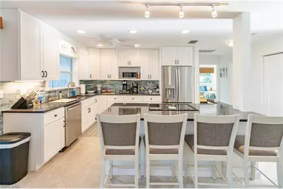 2790 Teal Ct, Saint James City, FL 33956 - Photo 3